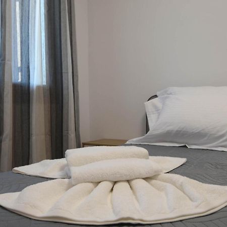 Orion Eco Suites كارتيروس الغرفة الصورة